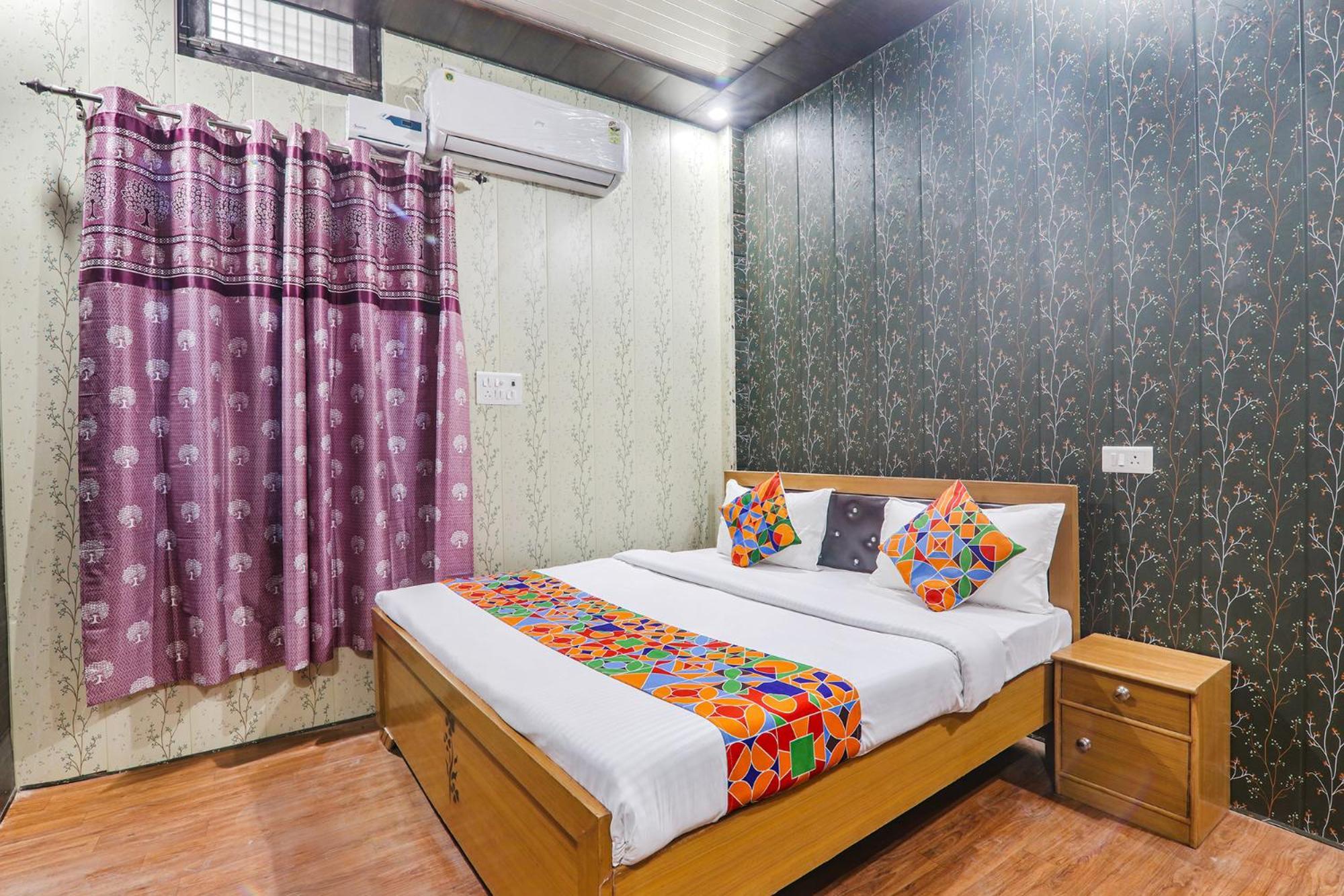Fabexpress Milan Palace Ayodhya エクステリア 写真